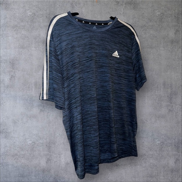 Adidas‎ Blue Striped T-Shirt - Picture 2 of 3